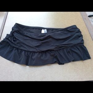 Kenneth Cole swim skirt