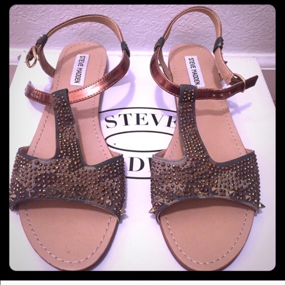 Steve Madden camo sandals
