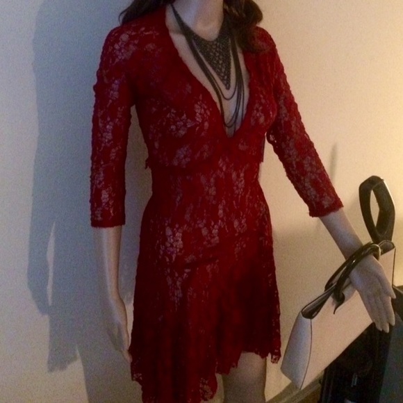 BISOU BISOU various hem lace tunic dress 4-6 - Picture 2 of 3