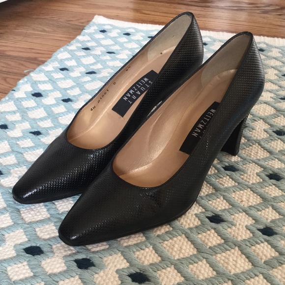 Stuart Weitzman vintage black pumps