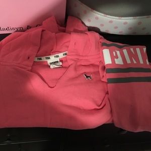 Hooded sweater size medium vs pink
