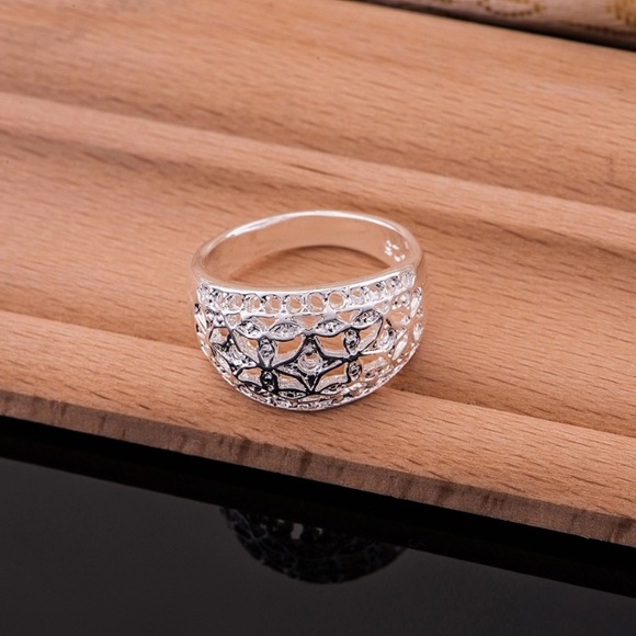 Sterling Silver 925 Ring - Picture 3 of 4