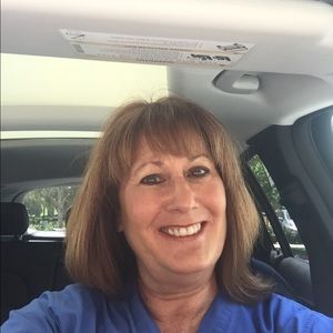 Meet your Posher, Abby