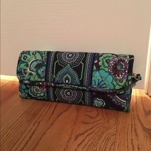 Vera Bradley Sleek Wallet