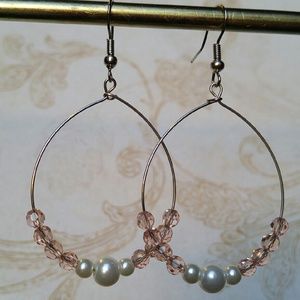 Cute dainty loop earrings