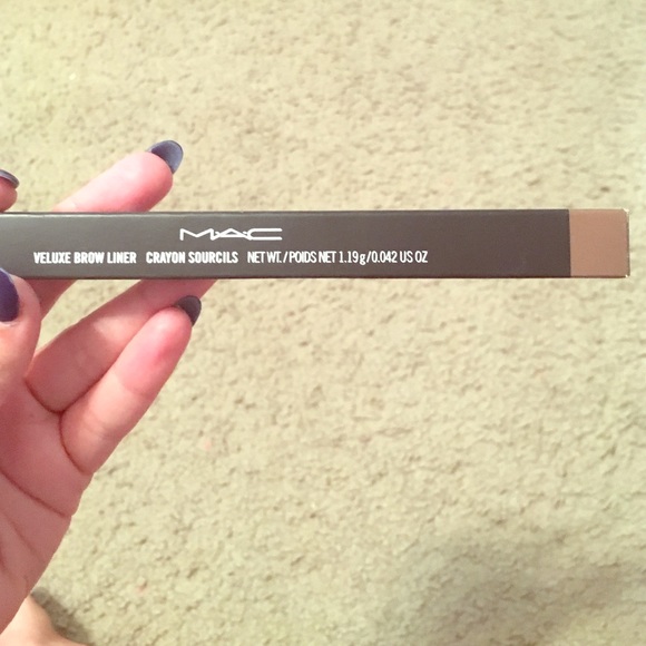 Mac eyebrow pencil