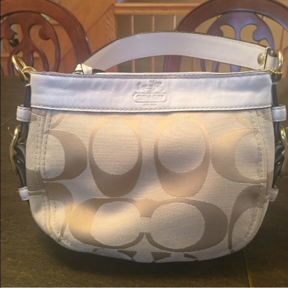 Coach Bag - Picture 1 of 3