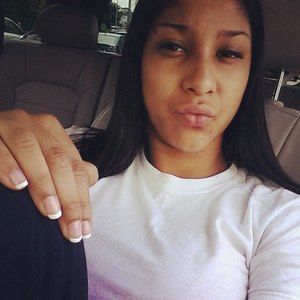 Meet your Posher, Iesha