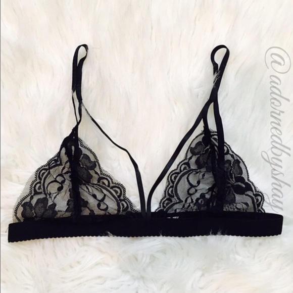 Becca Lace Bralette Black - Picture 2 of 4