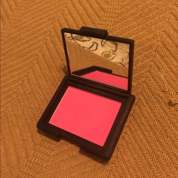 Nars Desire Blush