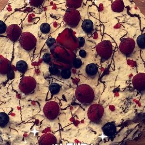 Meet your Posher, Ana