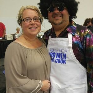 Meet your Posher, Lori