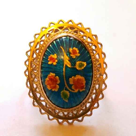 Flower Stone Gold Ring