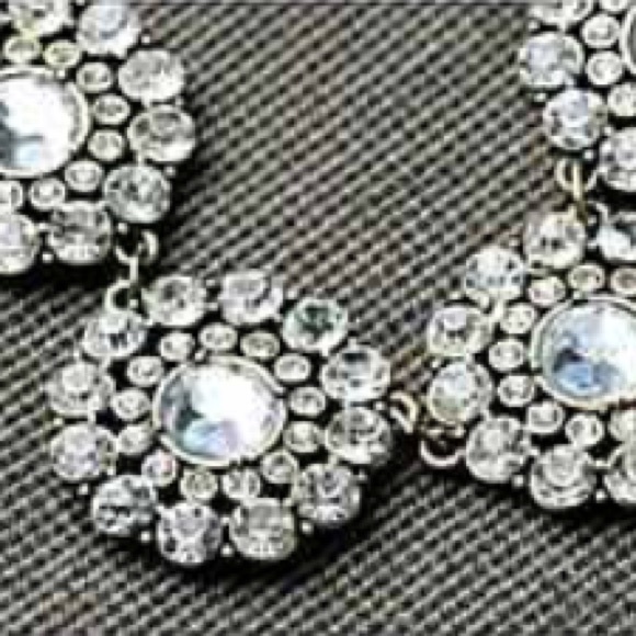 ❤️LAST❤️ Crystal Clear Boucle Statement Necklace - Picture 2 of 3