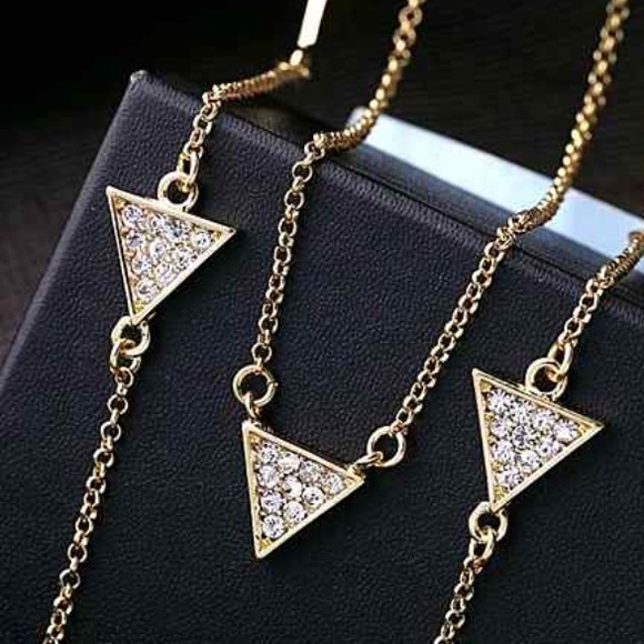 ❤️LAST❤️ Diamond Long Layer Triangle Necklace - Picture 3 of 3