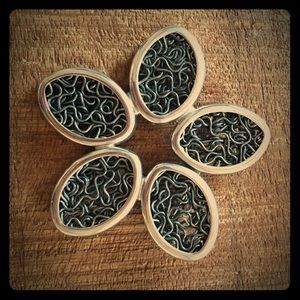 ☀️SALE☀️Vintage Broach