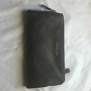 Black Kenneth Cole Reaction wallet