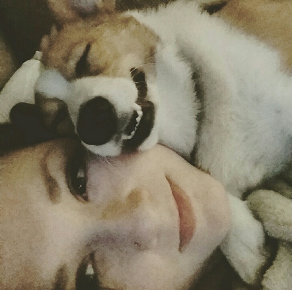 Meet your Posher, Rachael - Picture 2 of 2