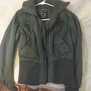 BRAND NEW Green jacket