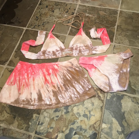 3-piece Lucky Brand bikini