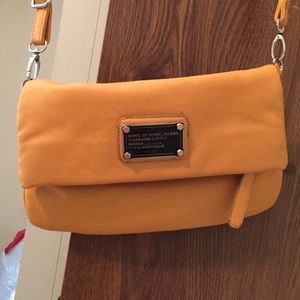 Mustard Marc Jacobs crossbody