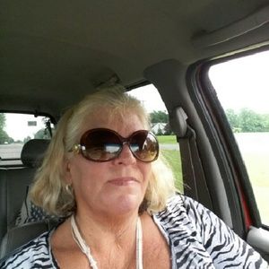 Meet your Posher, Brenda