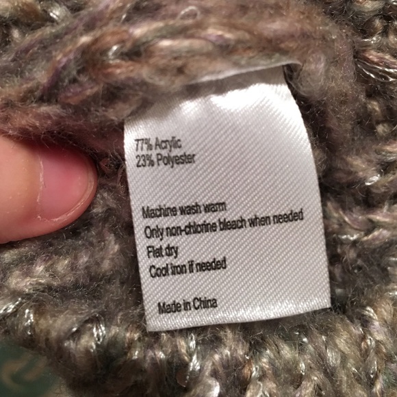 Hat - Picture 2 of 3