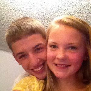 Meet your Posher, Chloe