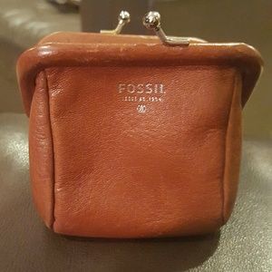 Fossil coin purse
