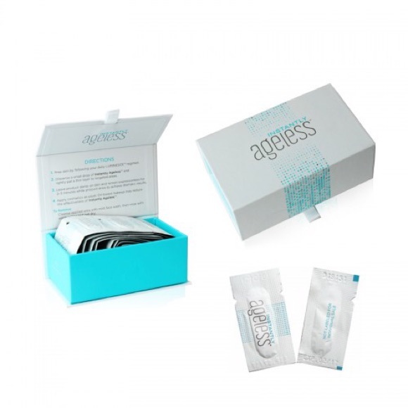 2 Boxes Jeunesse Instantly Ageless Wrinkle Cream