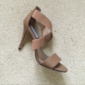 Brand New Steve Madden Pumps