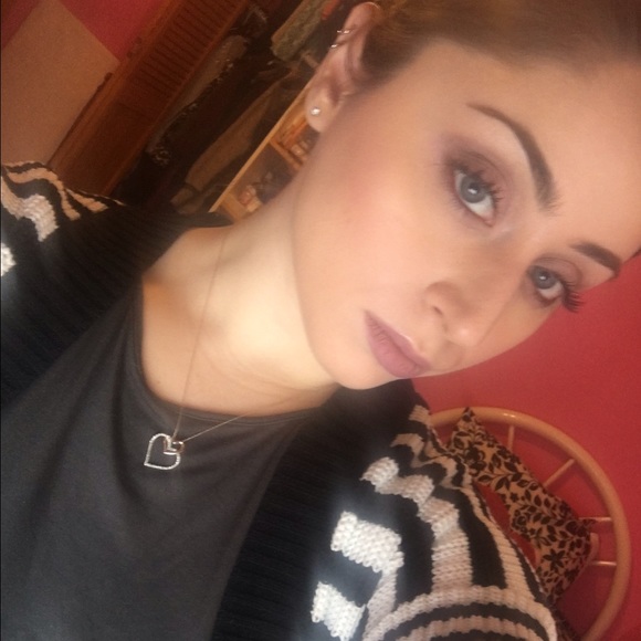 Meet your Posher, Marianna