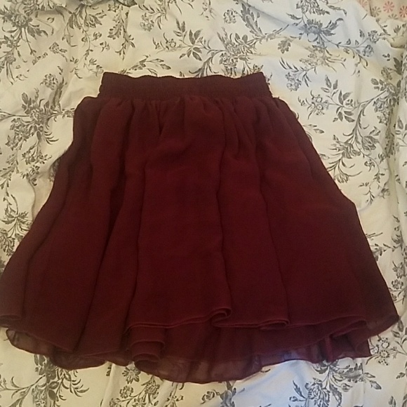 AA Chiffon Double-Layered Shirred Waist Skirt - Picture 2 of 6