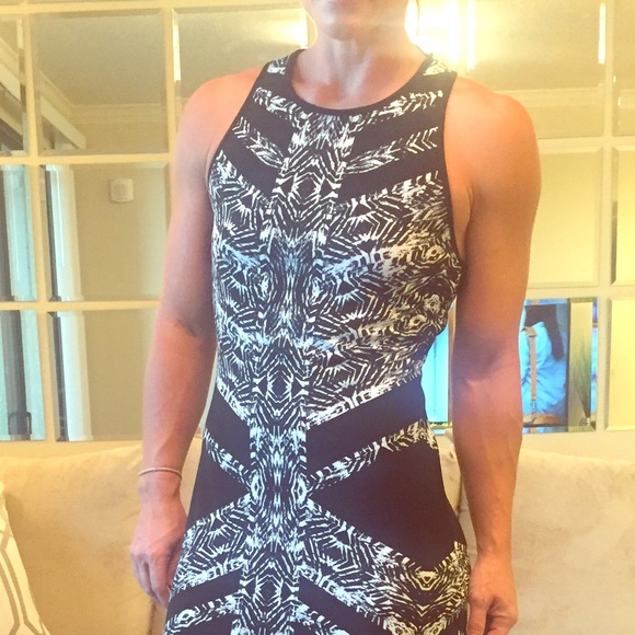 Long pattern black dress