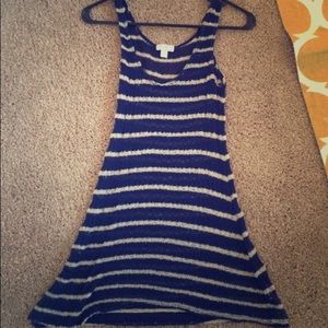 A pea in a pod maternity top small