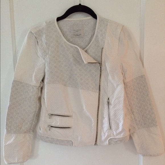 Zara Jackets & Blazers - ZARA JACKET
