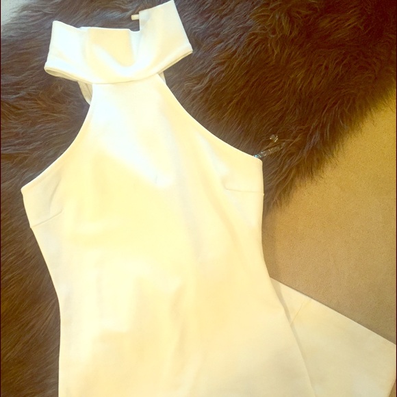 White fitted dress