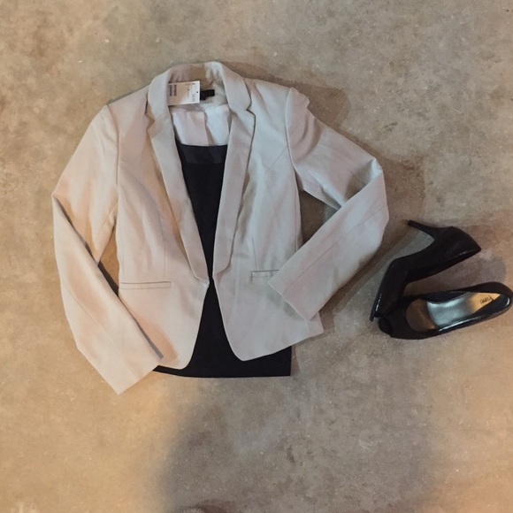 H&M Tan Sexy Blazer