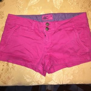 American Eagle short short!