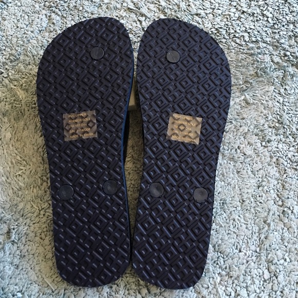 Sold! Authentic Tory Burch Flip Flops - Picture 3 of 3