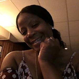 Meet your Posher, Theresa