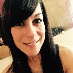 Meet your Posher, Vikki