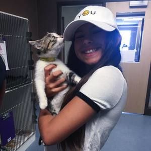 Meet your Posher, Isabella