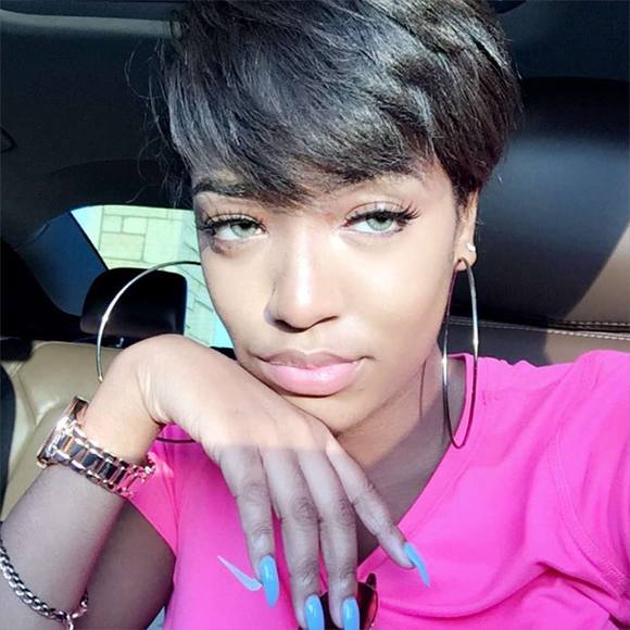 Meet your Posher, Tesha