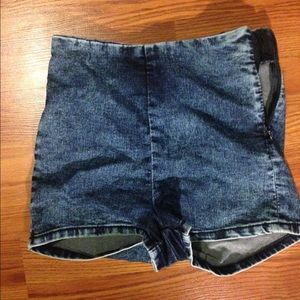 Seamless stretch tight high waisted shorts