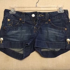 True religion Jean shorts!