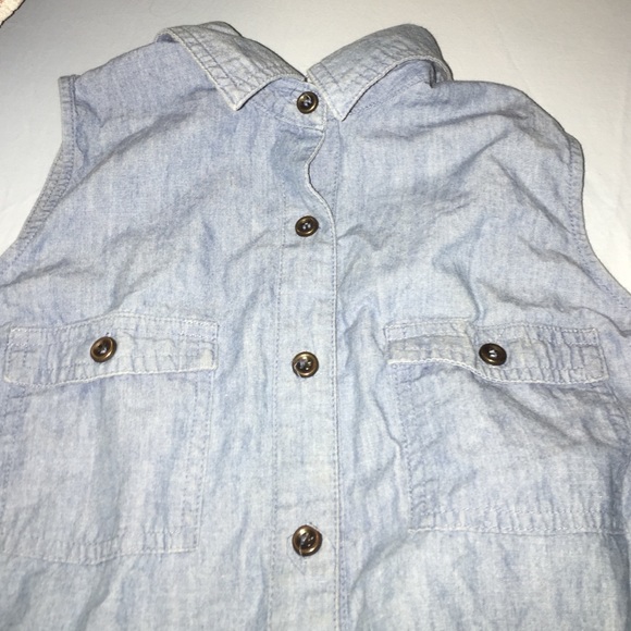 Shirt - Picture 2 of 3