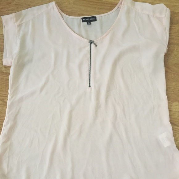 Cute top🚫sold🚫