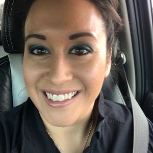 Meet your Posher, Teisha