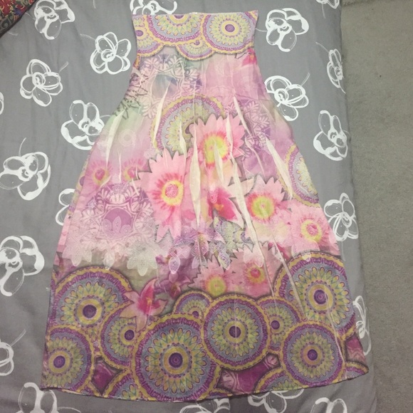 ⬇️💰Colorful spring skirt☀️-NWOT
